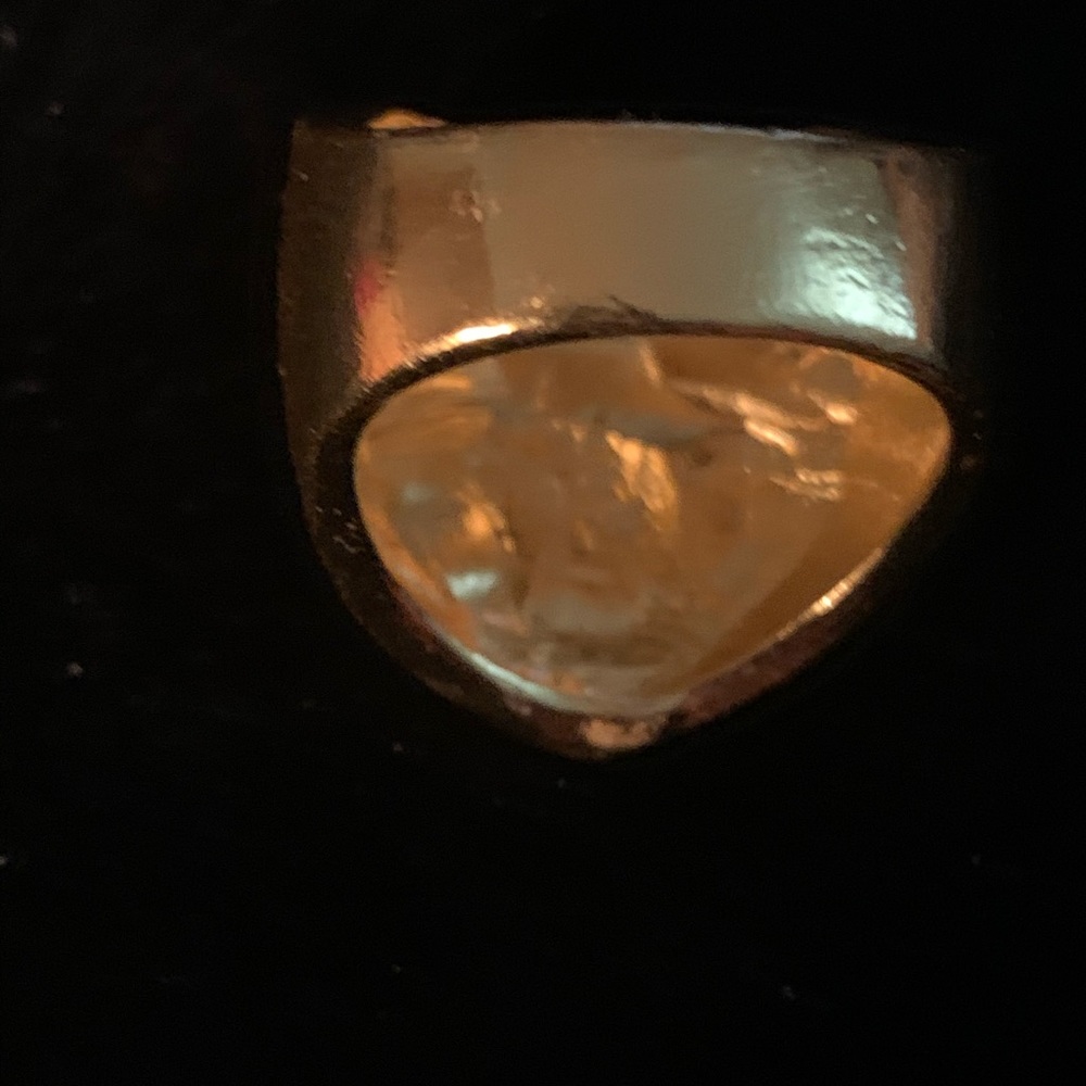 Ring - Picture 5 of 5